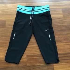Nike Relay low Capri pants, dri-fit, size S
